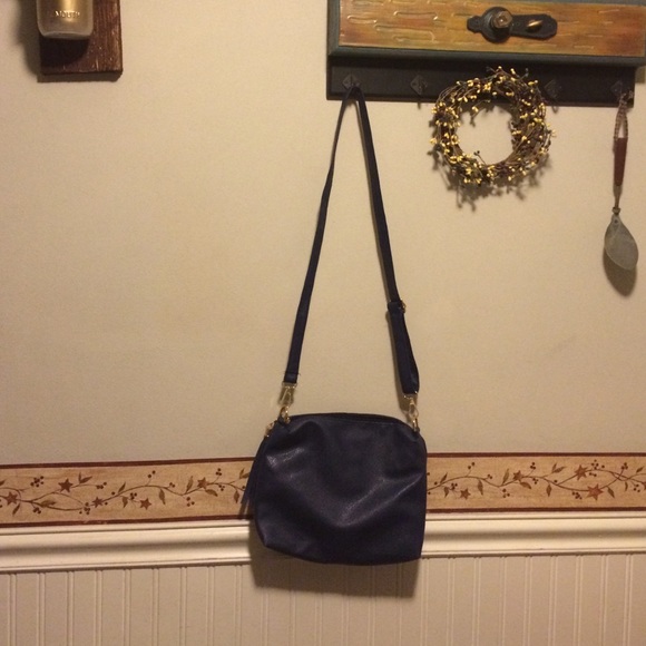 Navy blue crossover bag