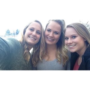 Meet your Posher, Carly