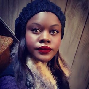 Meet your Posher, Lindjy