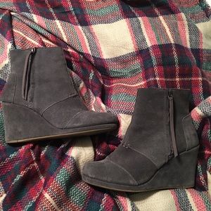 Toms wedge