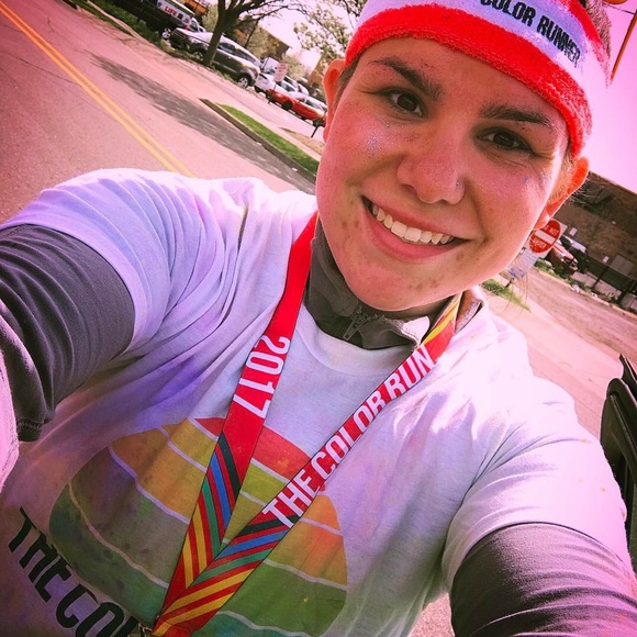 Meet your Posher :) - Picture 6 of 8