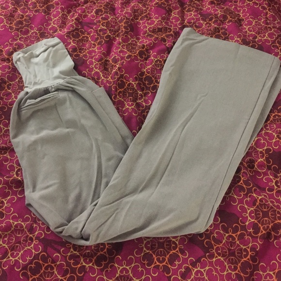 Maternity dress pants