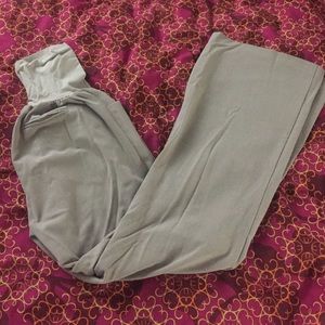 Maternity dress pants