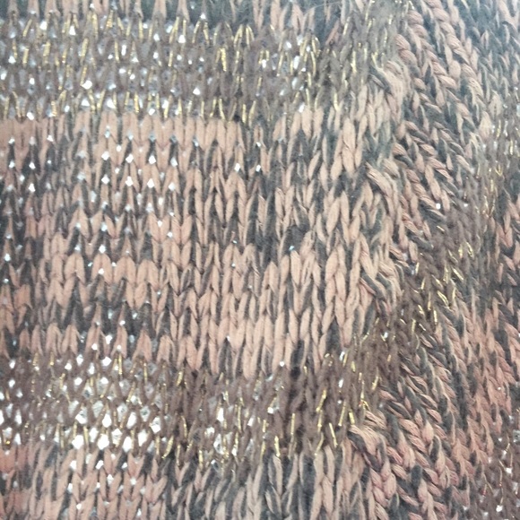 Sweater - Picture 2 of 3