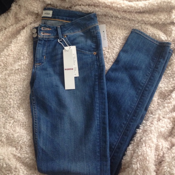 NWT Hudson baby bootcut Supervixen Jeans , Sz 27