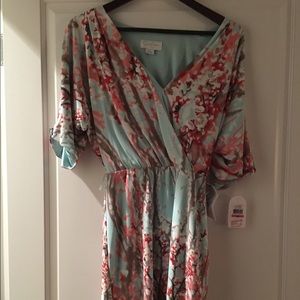 NWT XS Jessica Simpson Printed Dress
