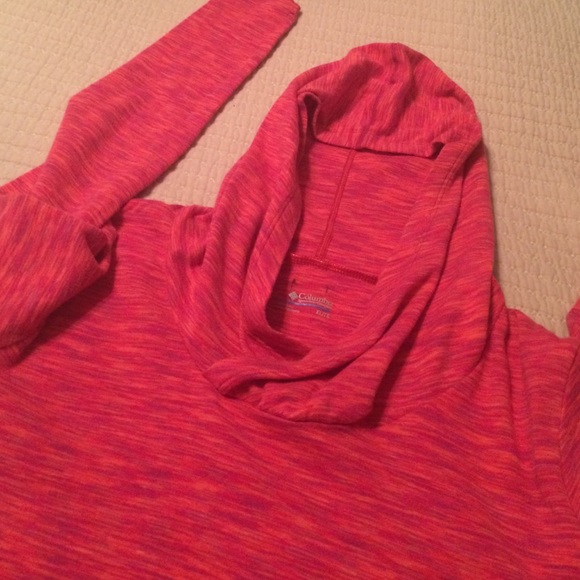 Columbia pull over, size XL