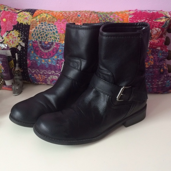 Shoes - Black Faux Leather Boots