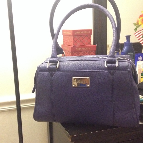 Gorgeous NINE WEST Handbag👜