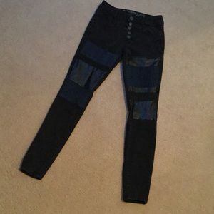 🎉🎉High rise jegging!