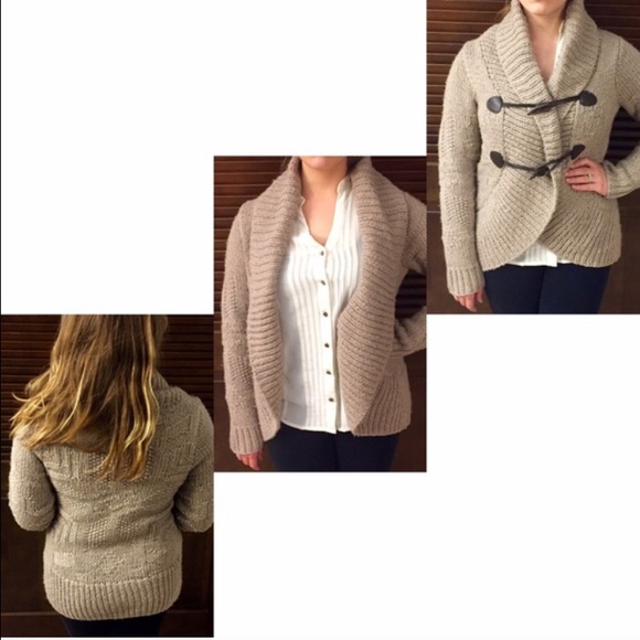 Cable knit wool/acrylic sweater - Picture 2 of 4