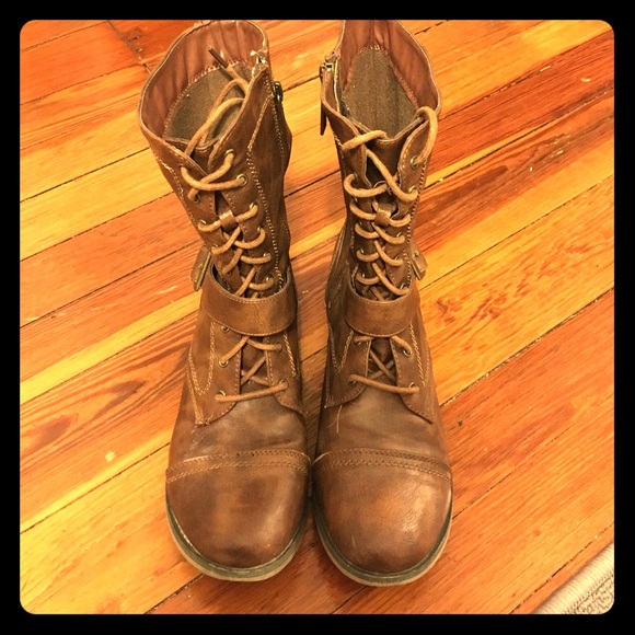 Size 8 brown boots!