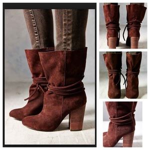 Urban Outfitters Brown boots with straps size 7