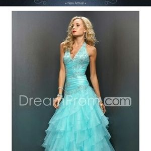 Meet your Posher, Kendi