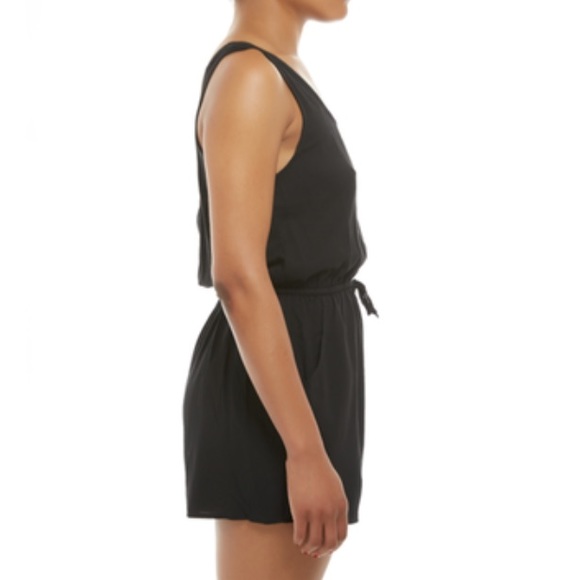 NWT minkpink plain tank playsuit - Picture 2 of 3