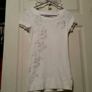 American Eagle shirt