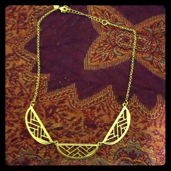 American Eagle gold necklace