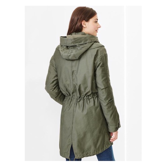 Looking for / ISO GAP Parka Jacket - Picture 2 of 3