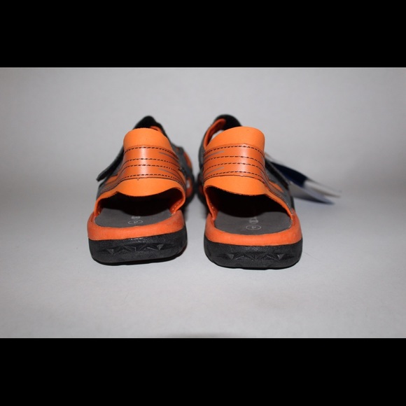 Champion hiking sandals - Picture 2 of 3