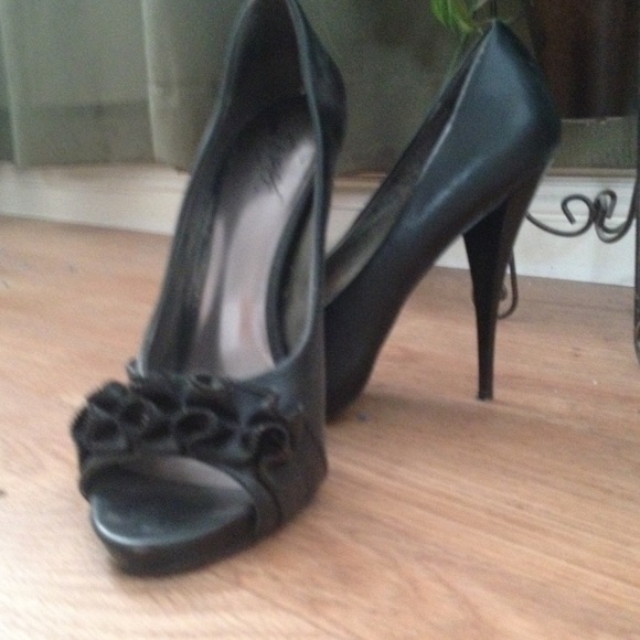 Carlos Santana Stilettos