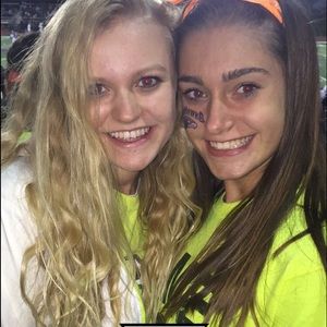 Meet your Posher, Caroline