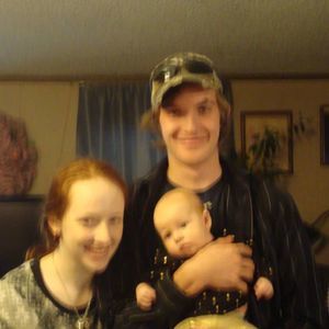 Meet your Posher, Caitlin