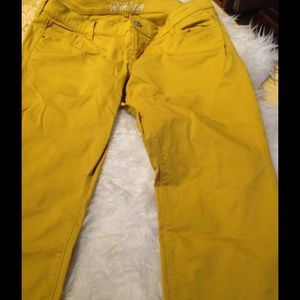 Old Navy Rock Star Mustard Colored Jeans