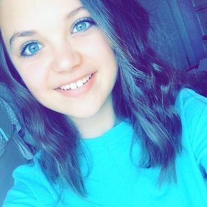 Meet your Posher, Mackenzie