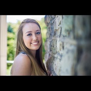 Meet your Posher, Allison