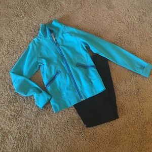 Lululemon jacket size 4