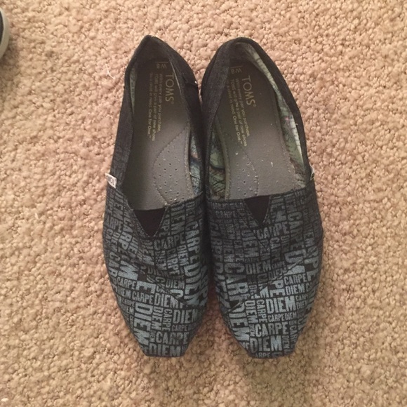 TOMS - Picture 2 of 2