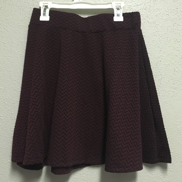 Maroon/burgundy and black chevron skirt NEVER WORN