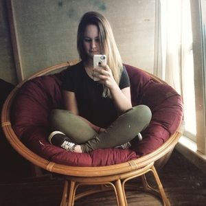 Meet your Posher, Megan