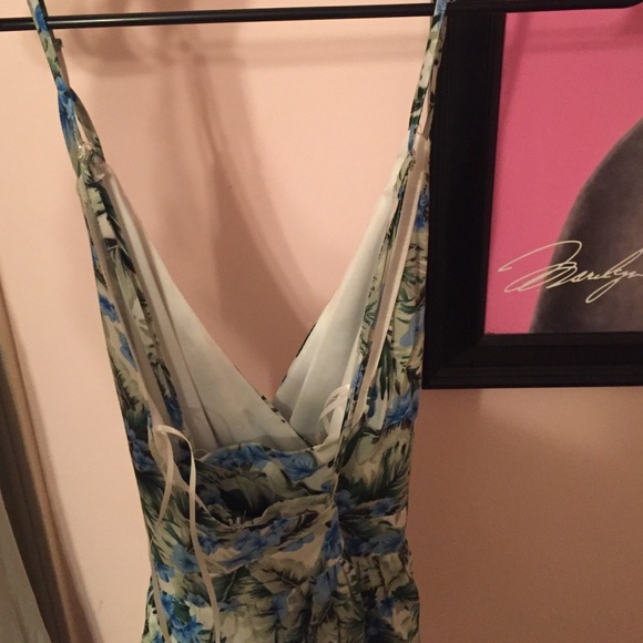 romper - Picture 3 of 3