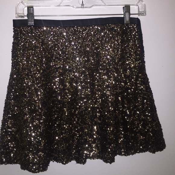 Express Dresses & Skirts - Gold Sparkly Skirt