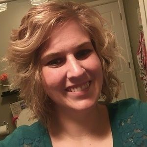 Meet your Posher, Abby