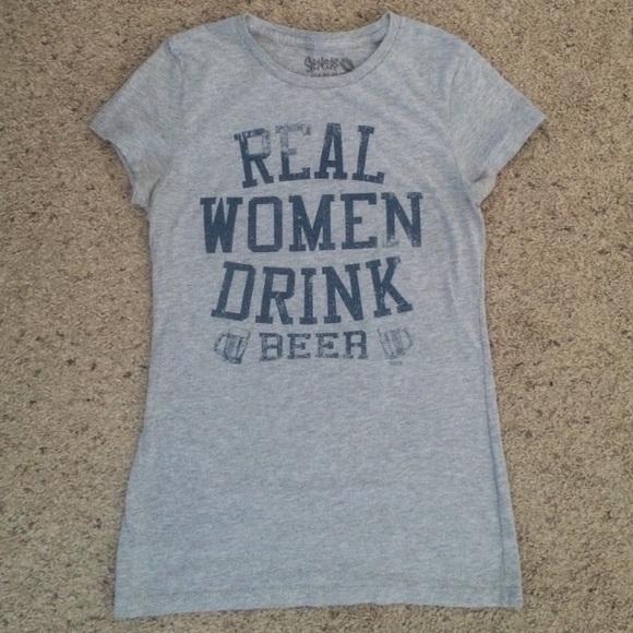 Gray tee