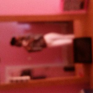 Meet your Posher, Kira