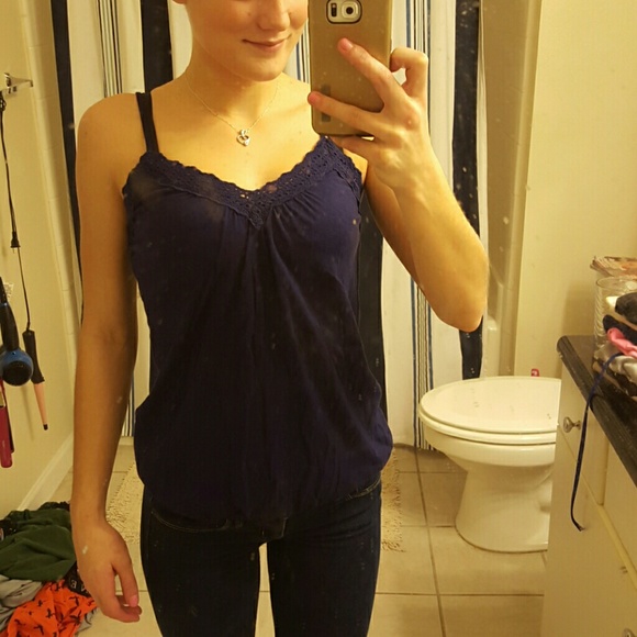 BUNDLE!!Two Old Navy Tank Tops for price of one!!! - Picture 1 of 4