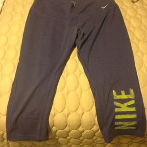 Dri-fit Nike crops