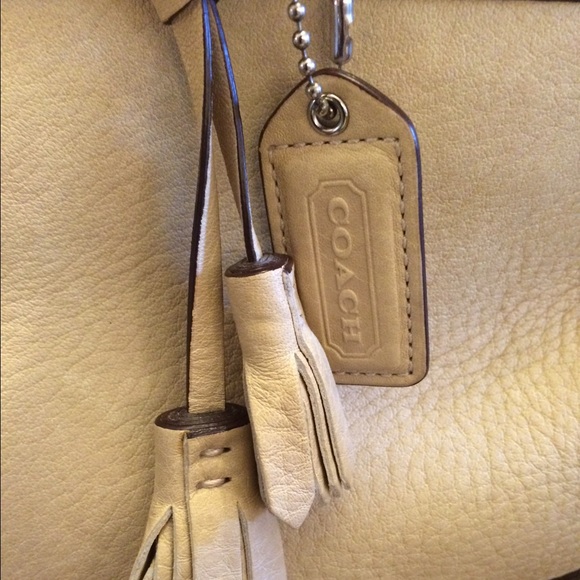 Authentic Coach Handbag - Picture 2 of 2