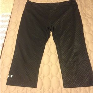 Under armour crops
