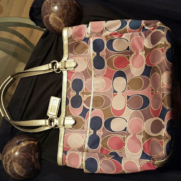 Coach Handbags - RARE COACH GALLERY Scarf Print Tote LIKE NEW