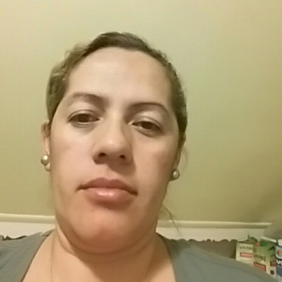 Meet your Posher, Susy - Picture 2 of 2