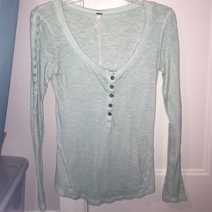 Mint long sleeve shirt