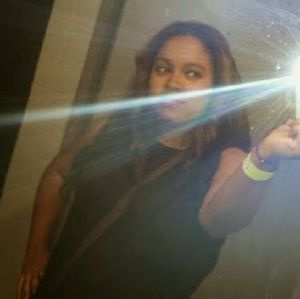 Meet your Posher, Gredy