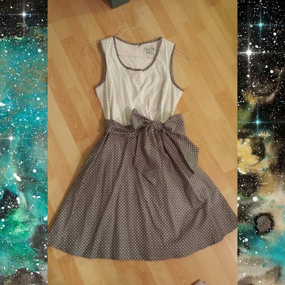 ModCloth Bea and Dot Polka Dot Dress  NEVER WORN