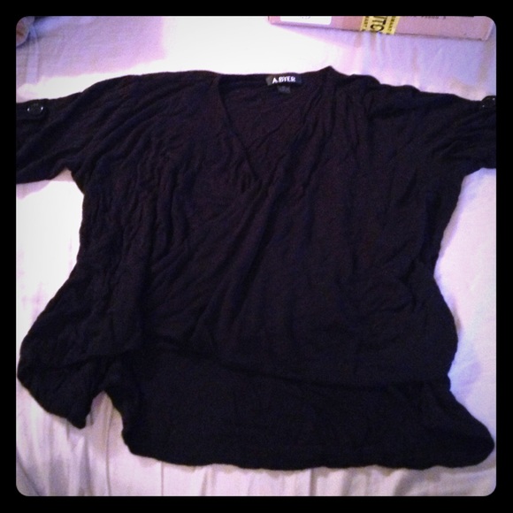 Cropped shirtsleeve shrug