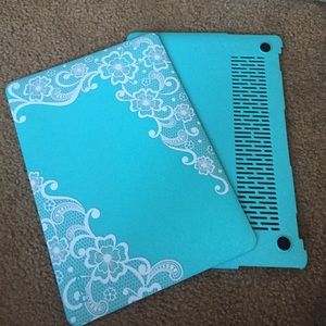 Kuzy case for MacBook Pro 13 inch.