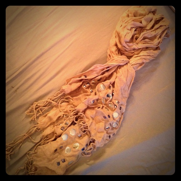 Tan fringed scarf